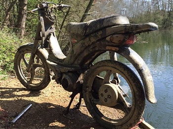 moped found by a magnet