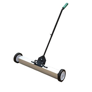 Magnetic sweeper