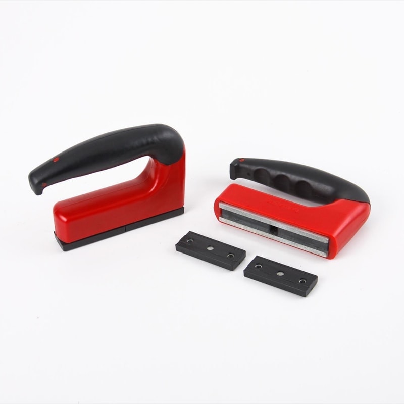 Handle magnet for sheet metal