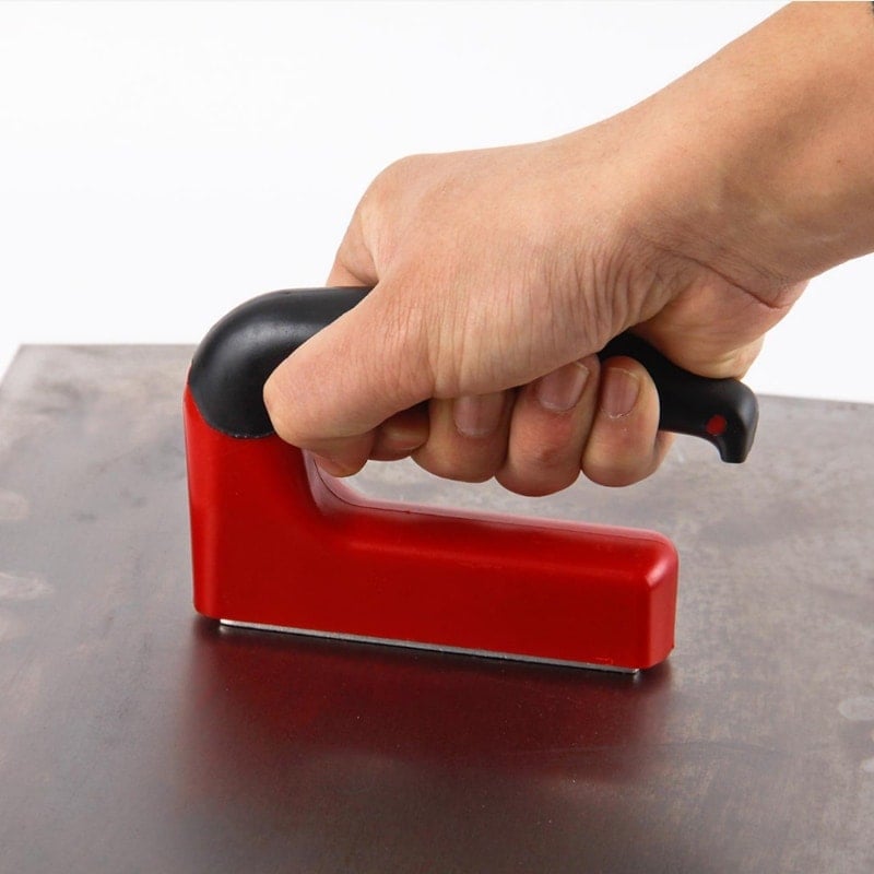 Handle magnet for sheet metal