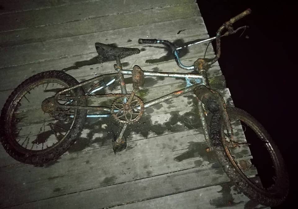 magnet fishing bicycle hook