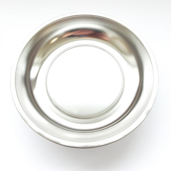 Magnetic bowl