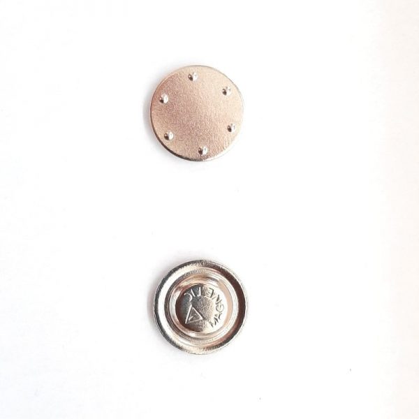 Magnetic name badge, D17, N38