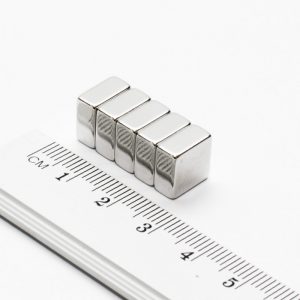 Neodymium magnet, block, 10x10x5 mm - N38