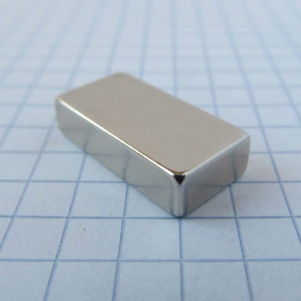 Neodymium magnet, block, 20x10x5 mm - N35