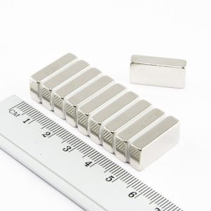 Neodymium magnet, block, 20x10x5 mm - N38
