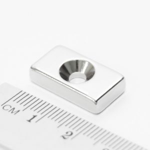 Neodymium magnet, block, 20x10x5 mm, with a hole (north pole on the countersunk side) - N38