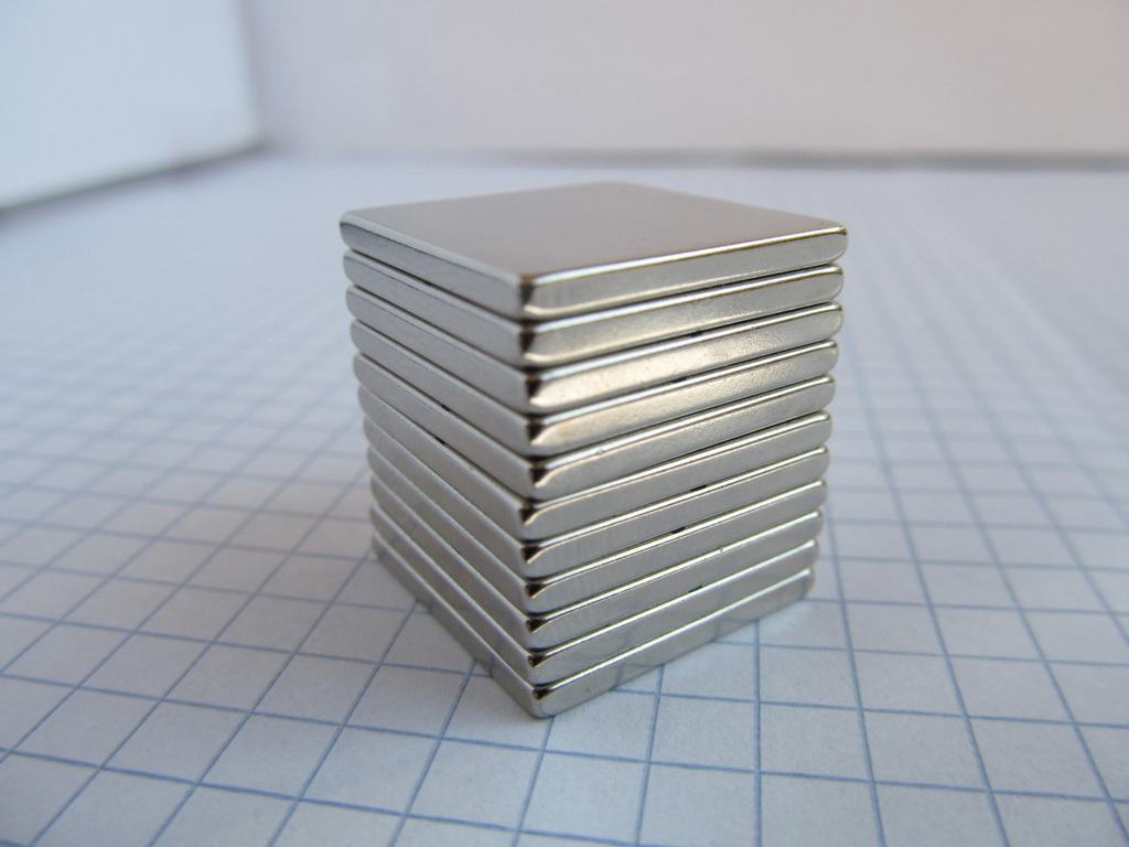 Neodymium magnet, block, 20x20x2 mm - N38