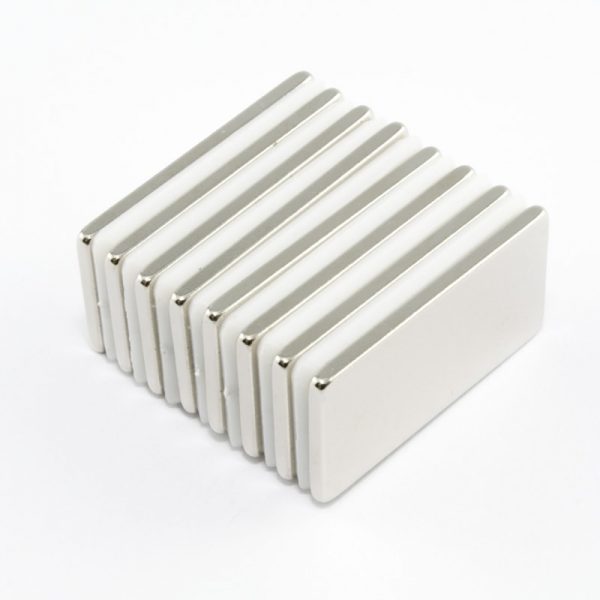 Neodymium magnet, block, 30x15x2 mm - N38