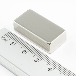 Neodymium magnet, block, 30x15x8 mm - N38