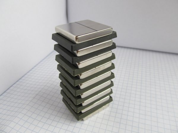Neodymium magnet, block, 30x30x5 mm - N38