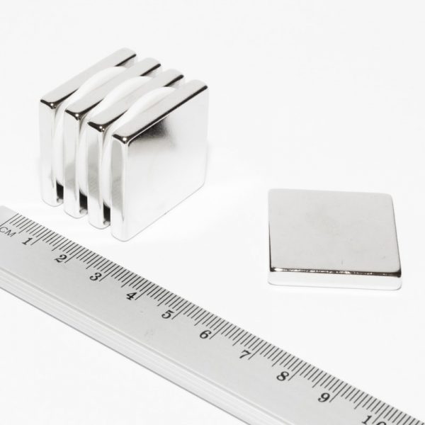 Neodymium magnet, block, 30x30x5 mm - N38