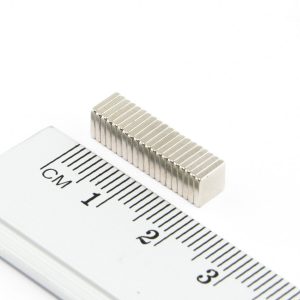 Neodymium magnet, block, 5x5x1 mm - N38