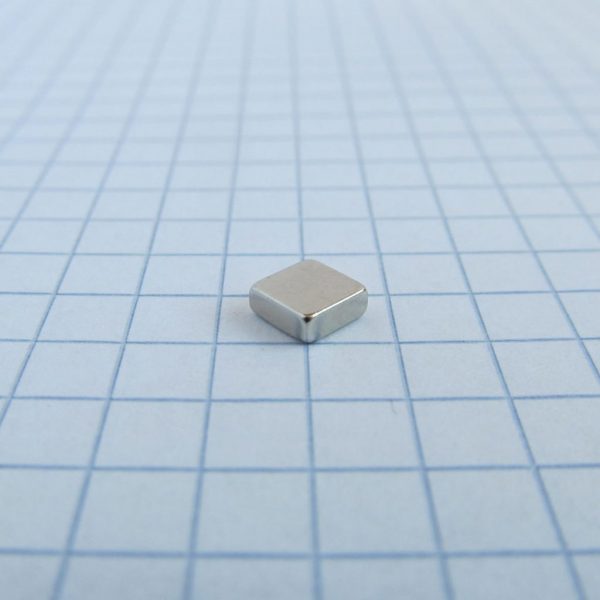 Neodymium magnet, block, 5x5x2 mm - N38