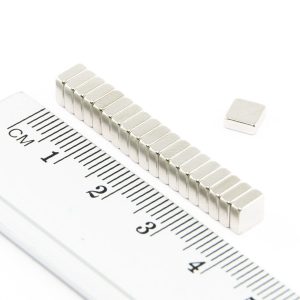 Neodymium magnet, block, 5x5x2 mm - N38