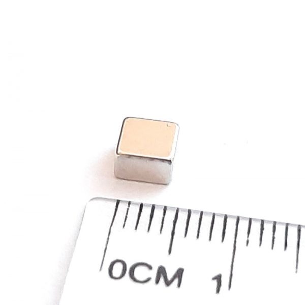 Neodymium magnet, block, 5x5x3 mm - N52