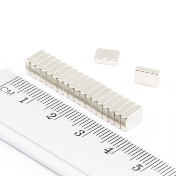 Neodymium magnet, block, 6x4x2 mm - N52