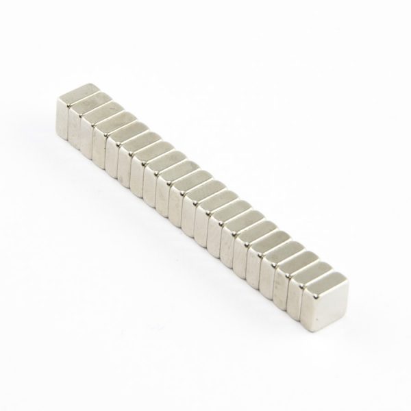 Neodymium magnet, block, 7x7x3 mm - N38