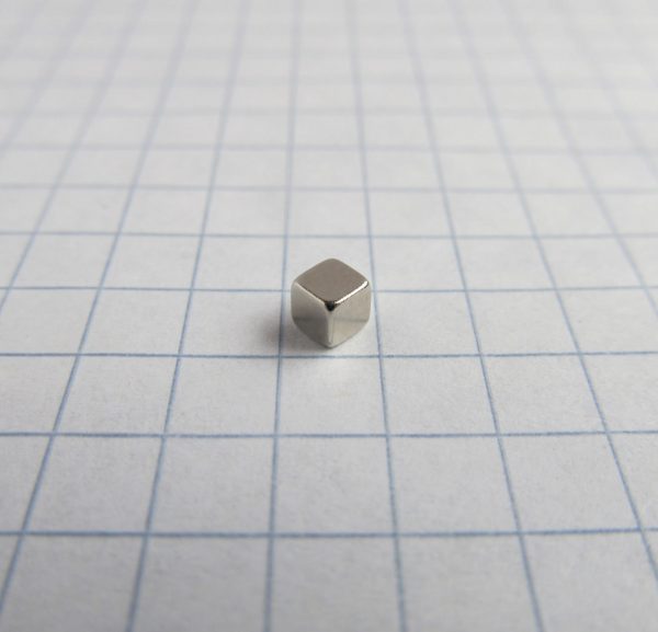 Neodymium magnet, cube, 3x3x3 mm - N52