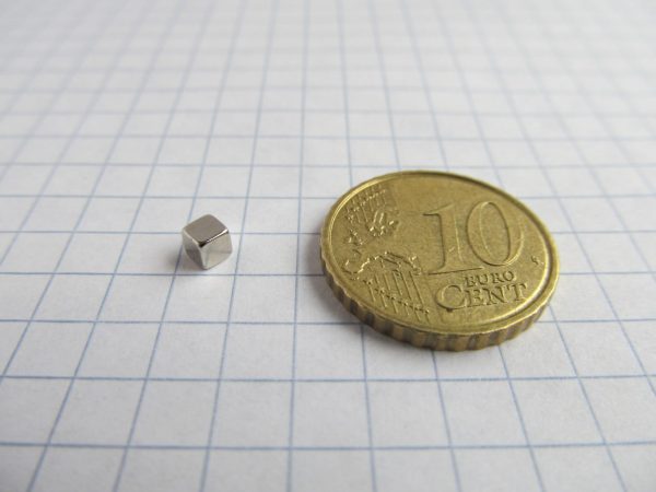 Neodymium magnet, cube, 3x3x3 mm - N52