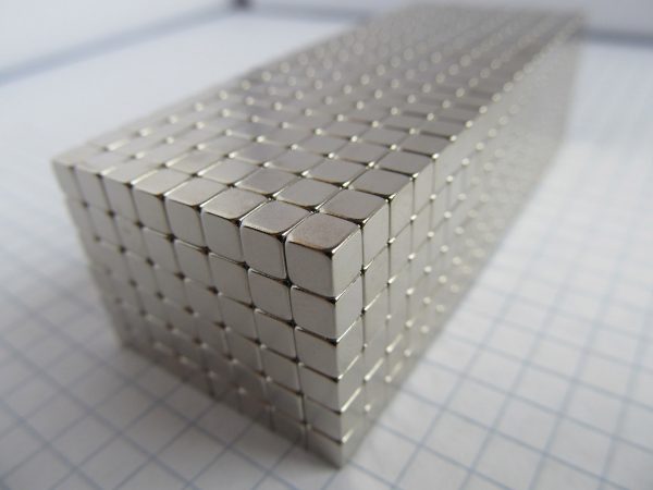 Neodymium magnet, cube, 4x4x4 mm - N42
