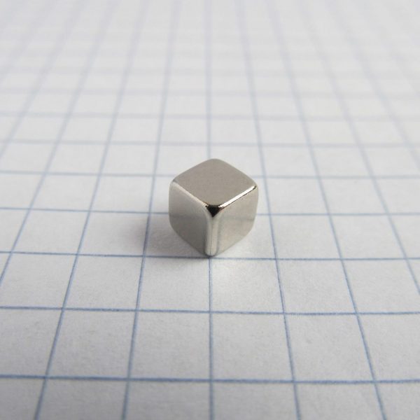 Neodymium magnet, cube, 5x5x5 mm - N35