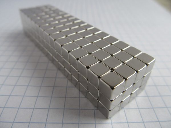Neodymium magnet, cube, 5x5x5 mm - N35