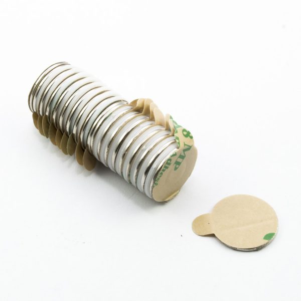 Neodymium magnet, disc, 15x1 mm, self-adhesive (north pole on side without backing) - N38