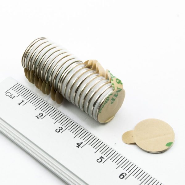 Neodymium magnet, disc, 15x1 mm, self-adhesive (south pole on side without backing) - N38