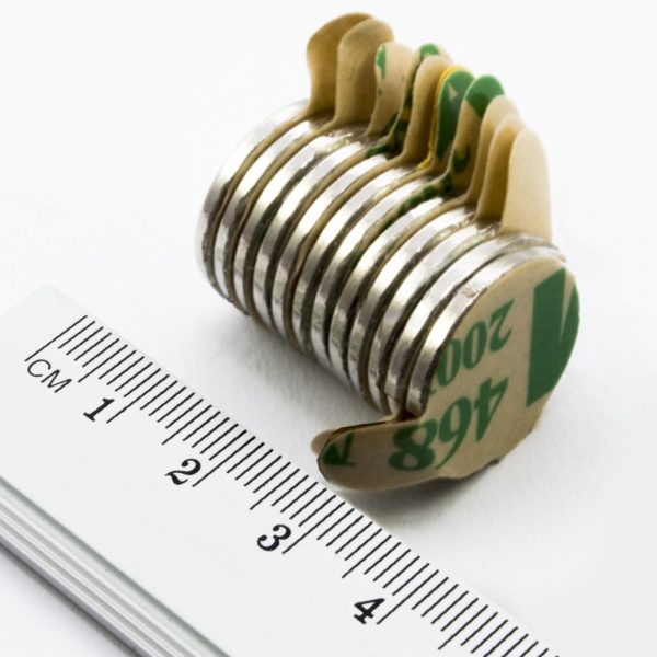 Neodymium magnet, disc, 20x2 mm, self-adhesive (north pole on side without backing) - N38