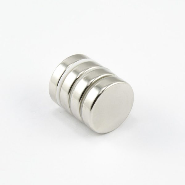 Neodymium magnet, disc, 20x4.7 mm - N28