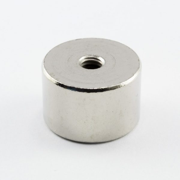 Pot magnet with internal thread, 20x13 mm