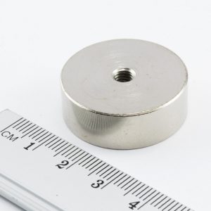 Pot magnet with internal thread, 29x10 mm