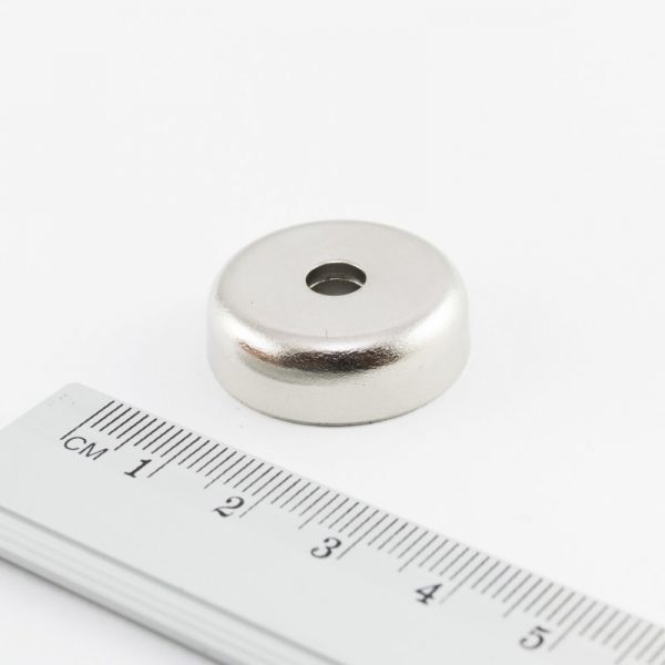 Pot magnet with screw hole, 25x8 mm