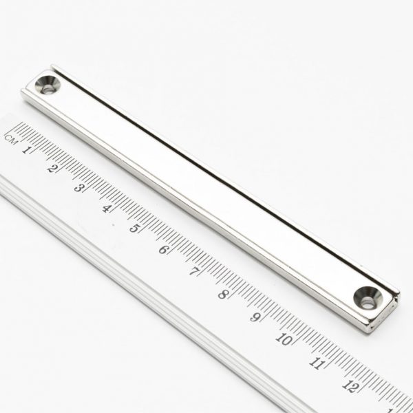 Pot magnet with screw holes, 120x13.5x5 mm