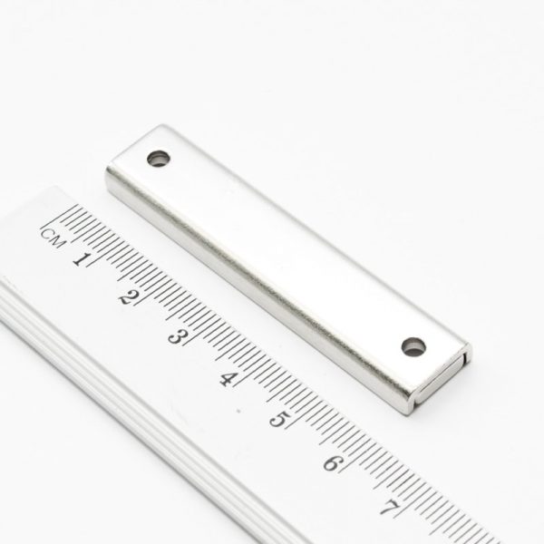 Pot magnet with screw holes, 60x13.5x5 mm