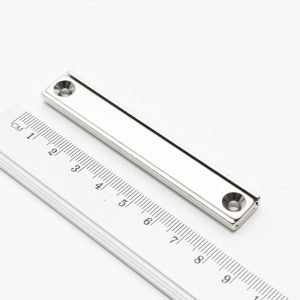Pot magnet with screw holes, 80x13.5x5 mm