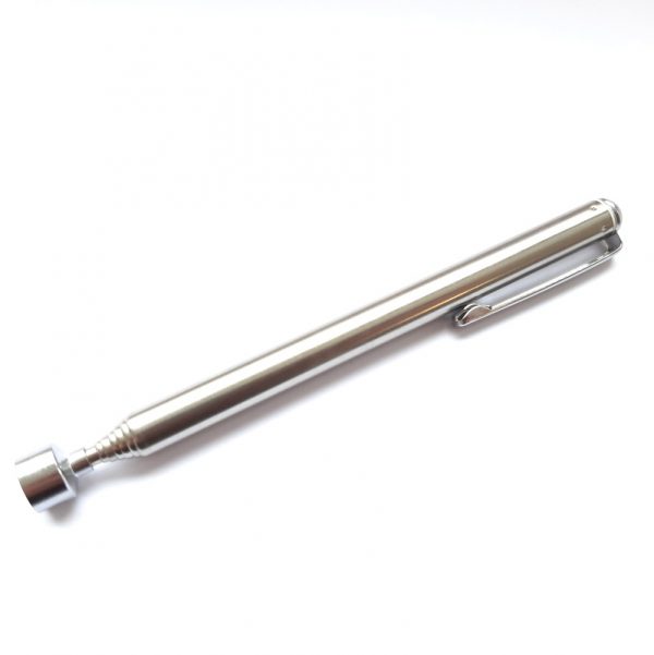 Telescopic magnetic pick-up tool