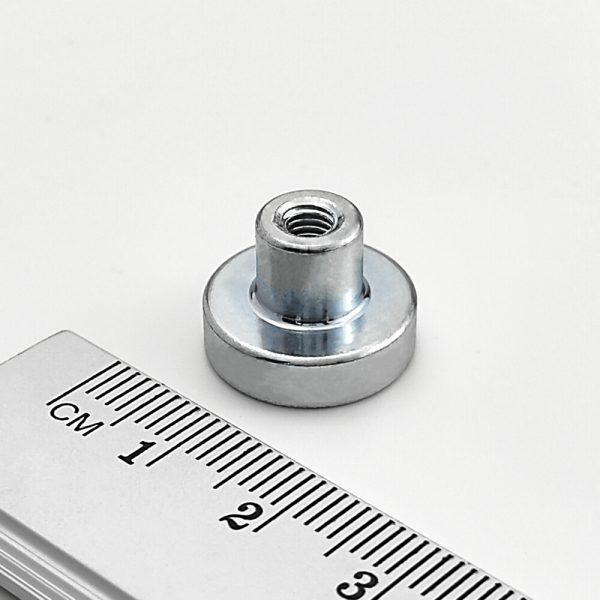 Pot magnet with internal thread socket, 16×4.5 mm - N42