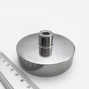 Pot magnet with internal thread socket, 75x18 mm