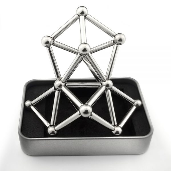 Magnetic building set - sticks and balls