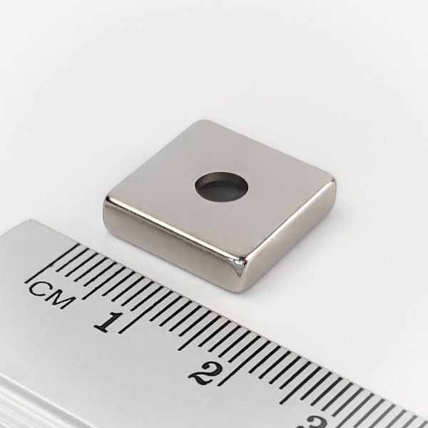 Neodymium magnet, block, 15x15x4 mm, with hole
