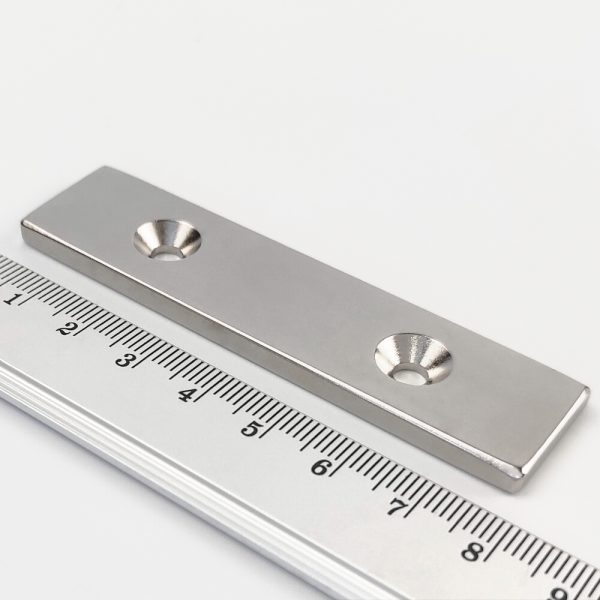 Neodymium magnet, block, 80×20×4 mm, with 2 holes M4 (south pole on the countersunk side) - N38