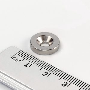 Neodymium magnet, disc, 14×3 mm, with hole M4 (north pole on the countersunk side) - N38