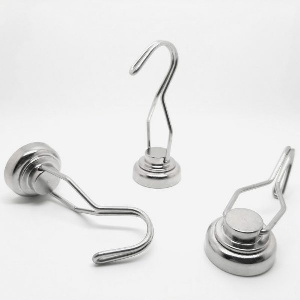 Small magnetic hangers