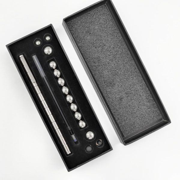 Magnetic pen in a box