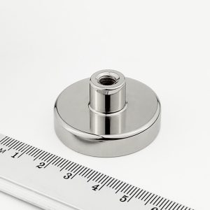 Pot magnet with internal thread socket, 36x8 mm
