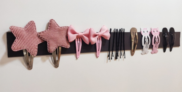 tip magnetic tape clips