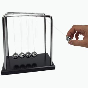 large Newton’s cradle pendulum