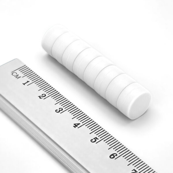 plastic-magnets